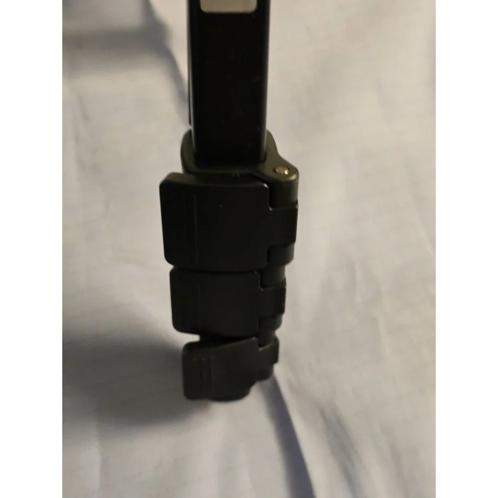 Sony VCT-60AV Remote Control Handycam Tripod for Sony Camcorders - Great...